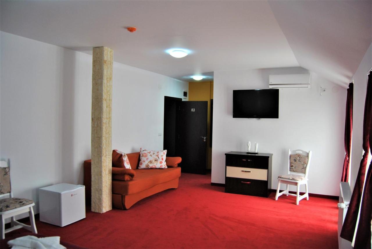 Ari Events Otel Caseiu Dış mekan fotoğraf